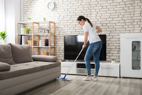 What is the correct order of cleaning a house